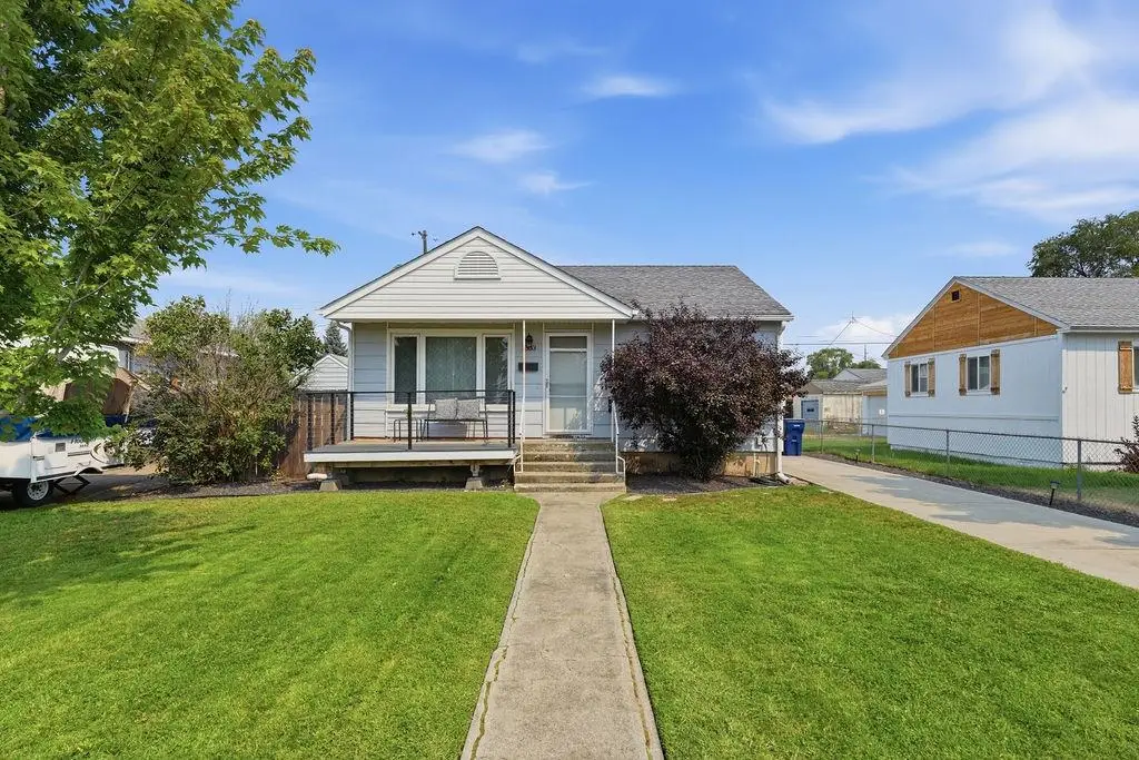 1303 E Princeton Ave, Spokane, WA 99207 - #1