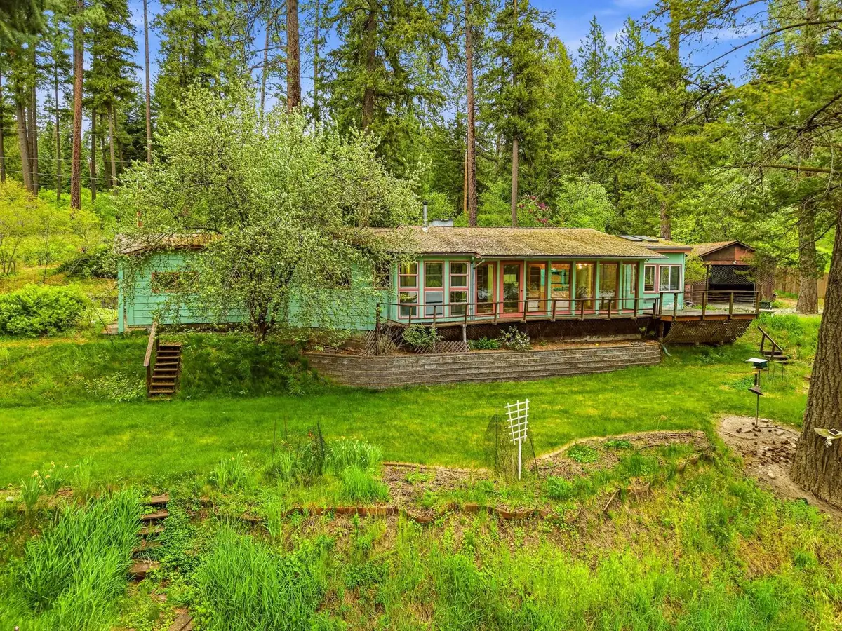 2026 E Sandy Beach Rd, Elk, WA 99009 - #1