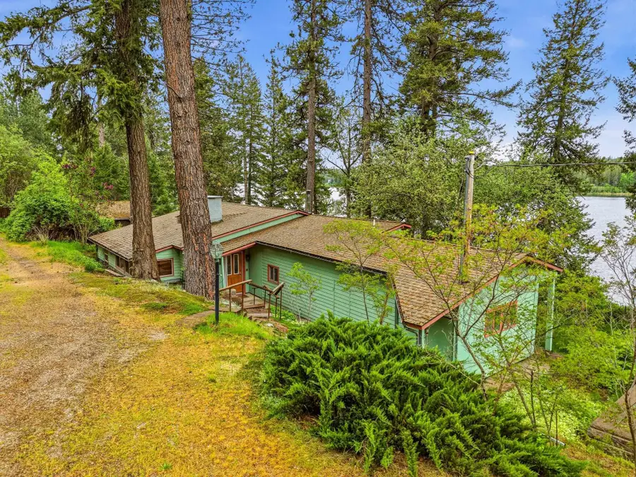 2026 E Sandy Beach Rd, Elk, WA 99009 - #3