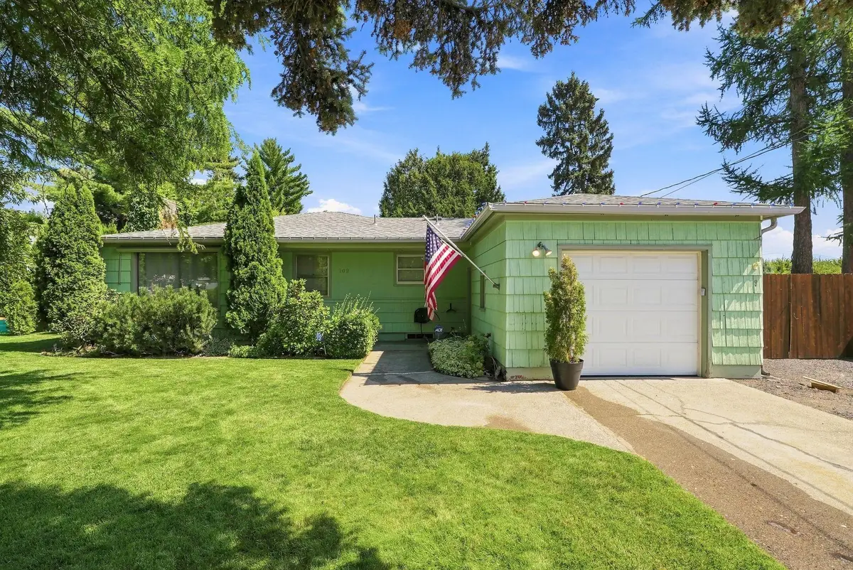 202 N Bolivar Rd, Spokane Valley, WA 99216 - #1