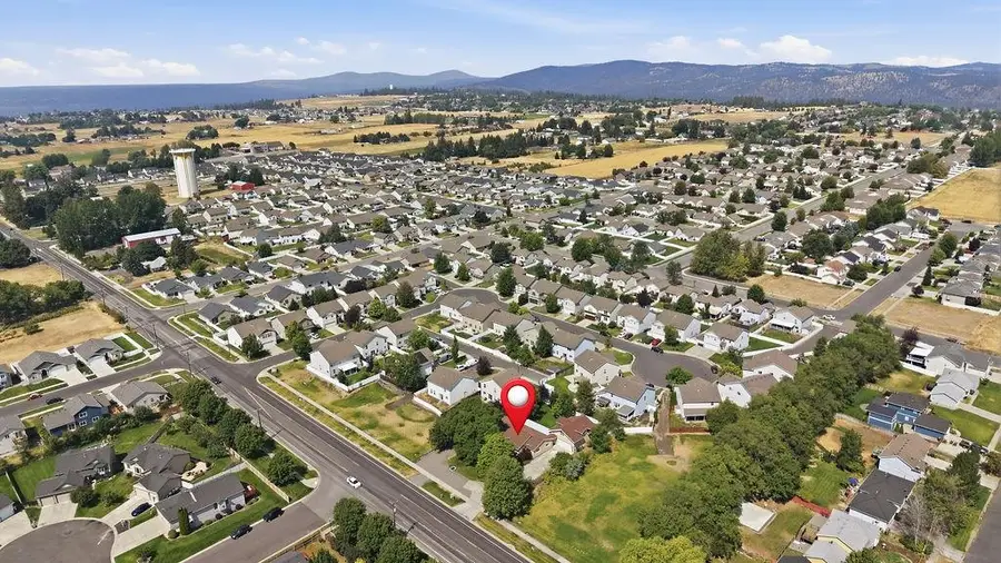 1616 W Strong Rd, Spokane, WA 99208 - #2