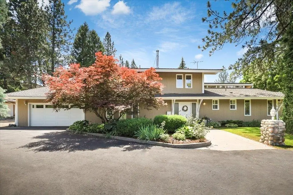 1728 E Rockwood Blvd, Spokane, WA 99203 - #1