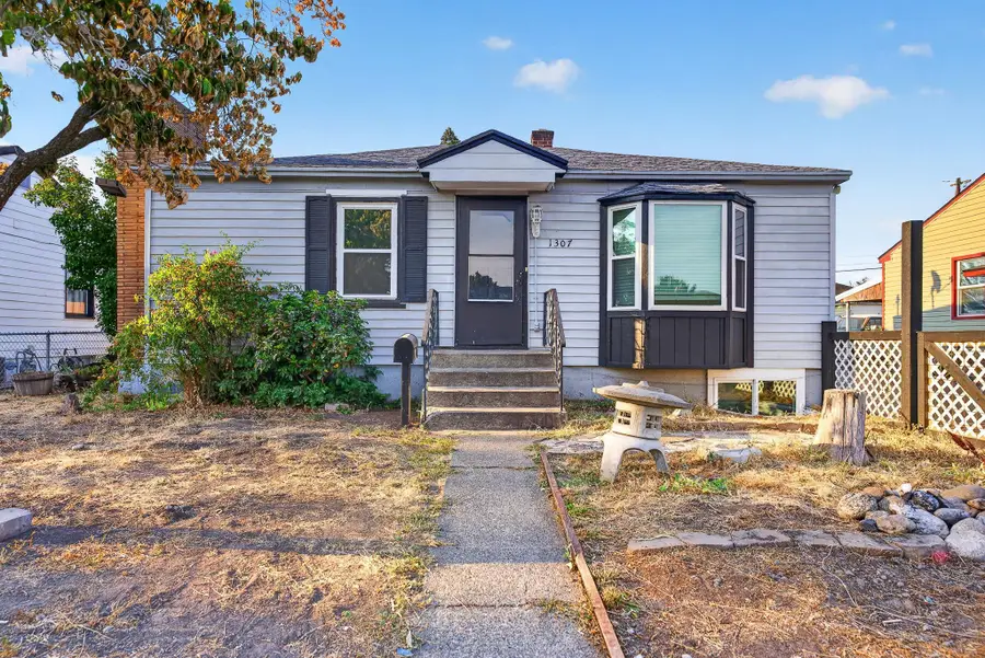 1307 E Gordon Ave, Spokane, WA 99207 - #2