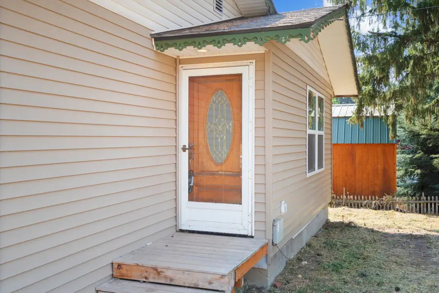 505 W Mccoy St. St, Oakesdale, WA 99158 - #3