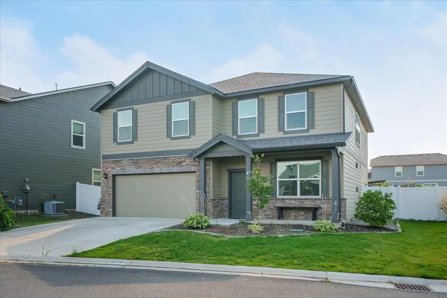 8006 S Fruitvale Ln, Cheney, WA 99004 - #2