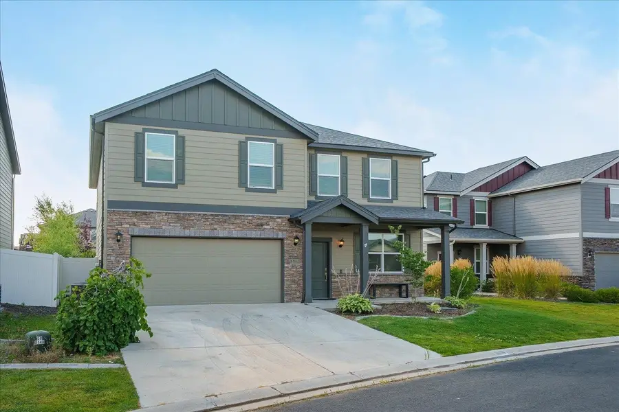 8006 S Fruitvale Ln, Cheney, WA 99004 - #3