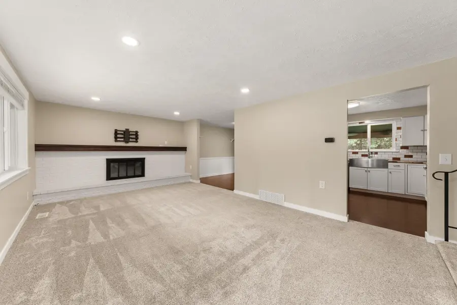 612 E Roundtable Cir, Spokane, WA 99218 - #2
