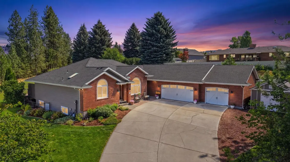 10206 N Comanche Dr, Spokane, WA 99208 - #1