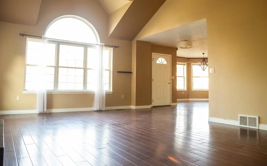 1316 W Maxine Ct, Spokane, WA 99208 - #3