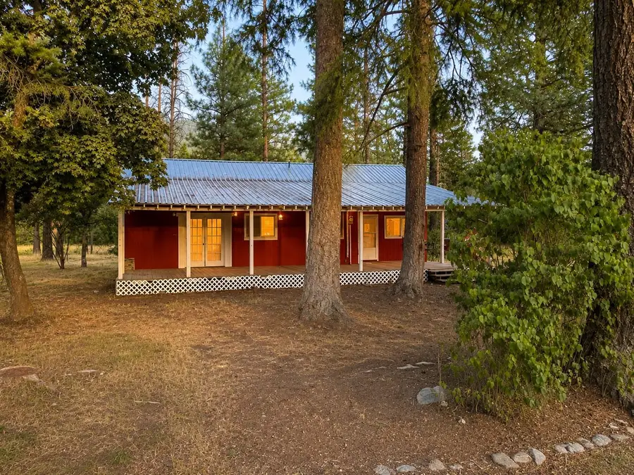 3824 Powers Rd, Loon Lake, WA 99148 - #2