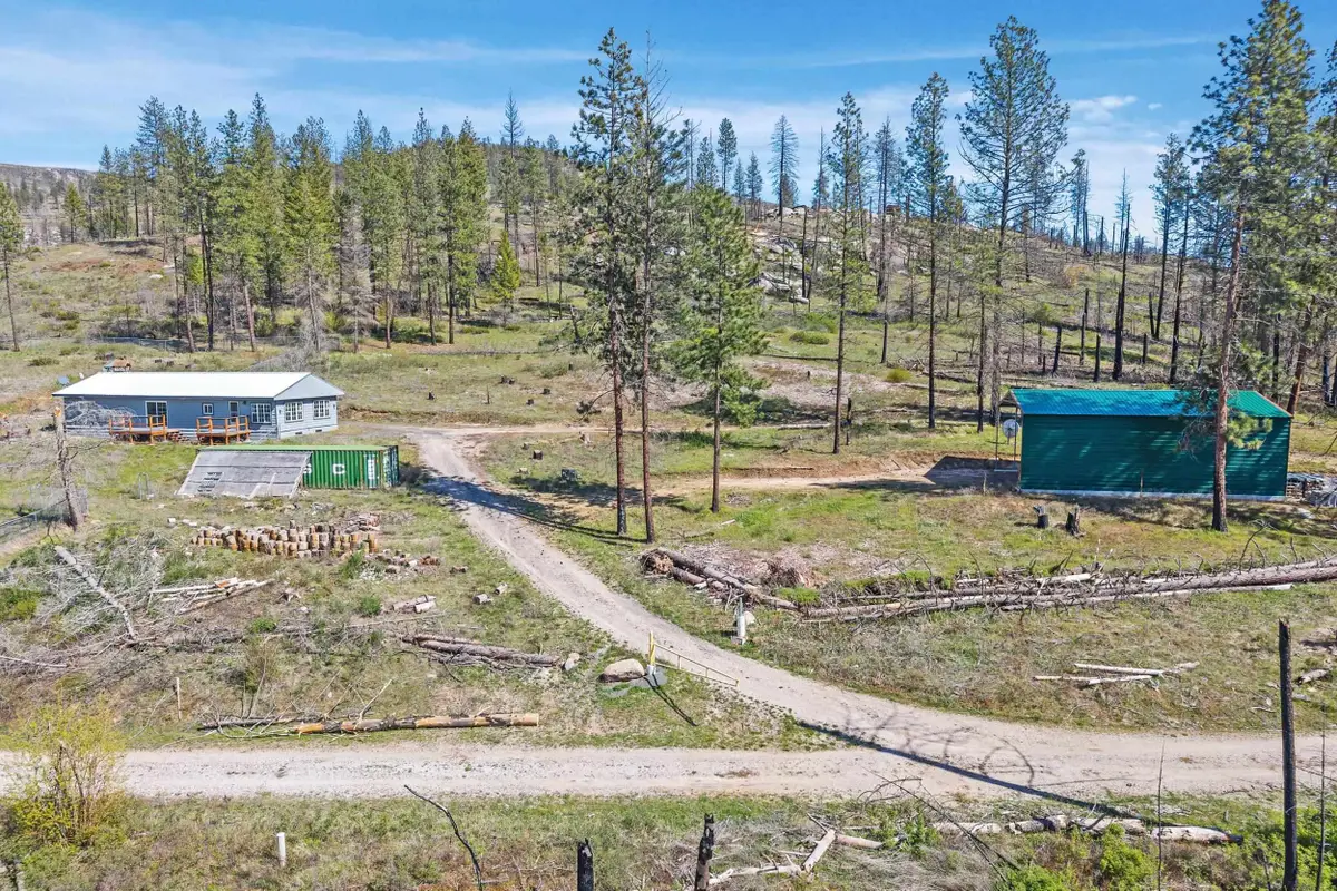 5067 Rail Canyon Rd, Springdale, WA 99173 - #1