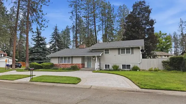1005 W Bellwood Dr, Spokane, WA 99218