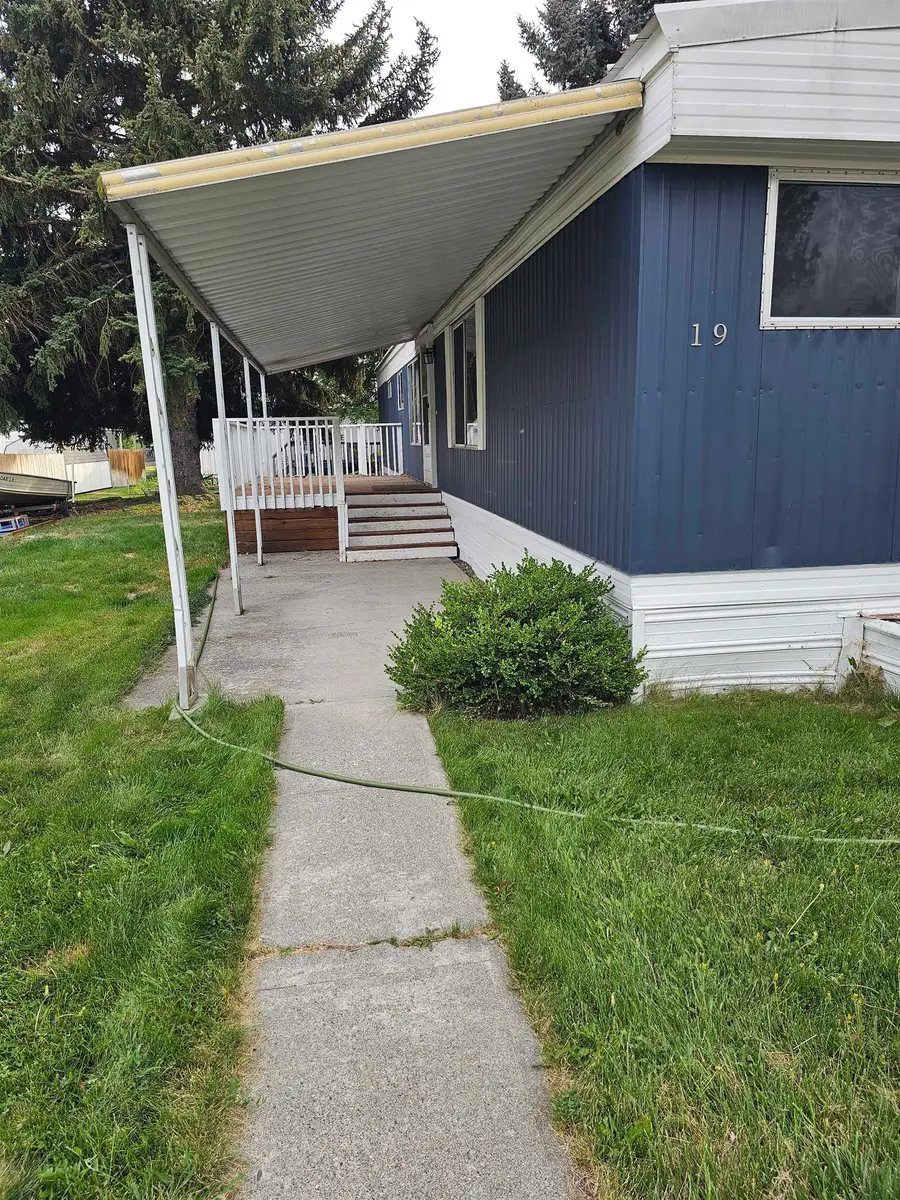 3110 E Chattaroy #19 Rd, Chattaroy, WA 99003 - #3