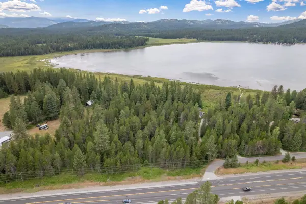 13 Lakeside Dr, Newport, WA 99156