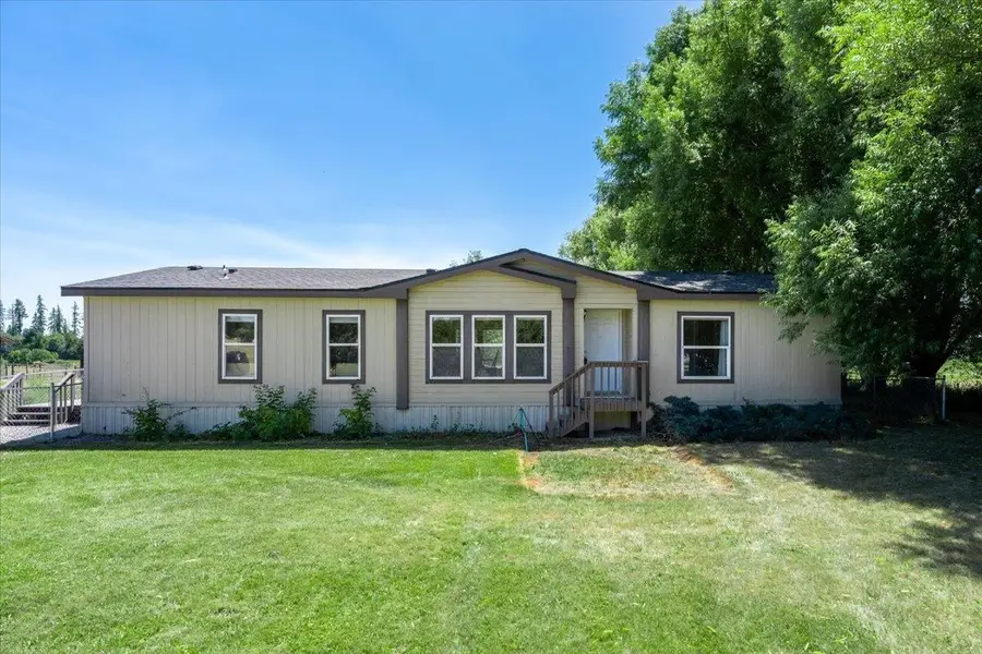4489 Swenson Rd, Clayton, WA 99110 - #2