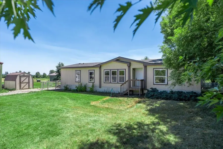4489 Swenson Rd, Clayton, WA 99110 - #3