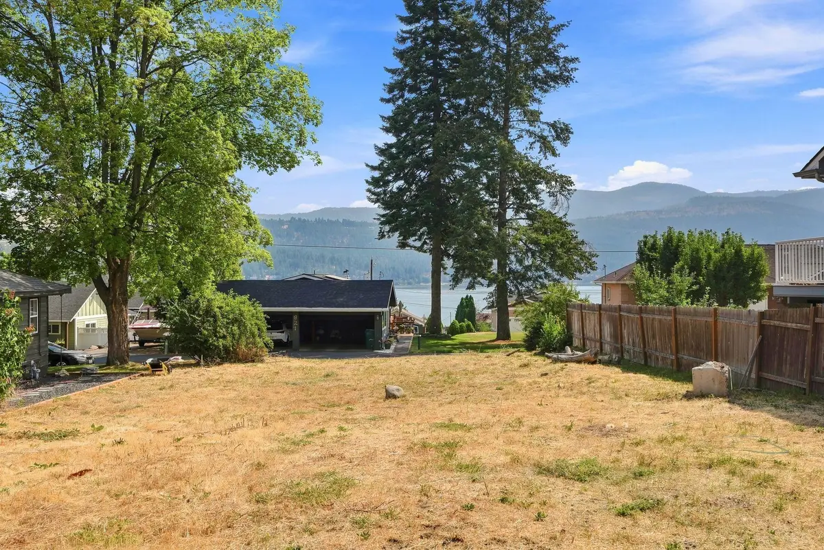 825 S Garry Rd, Liberty Lake, WA 99019 - #1