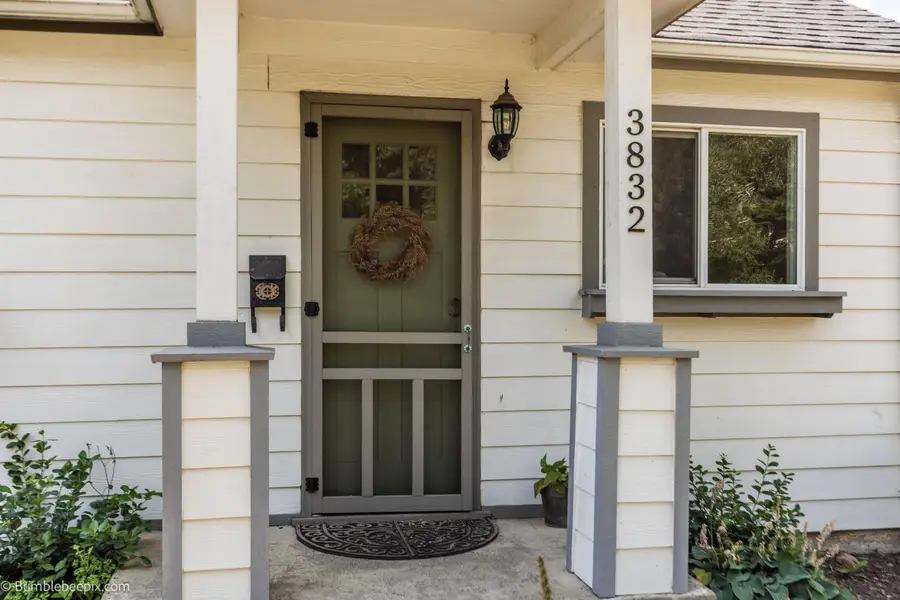 3832 E Bridgeport Ave, Spokane, WA 99217 - #2