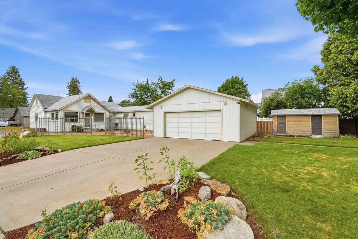2028 E Mission Ave, Spokane, WA 99202 - #1