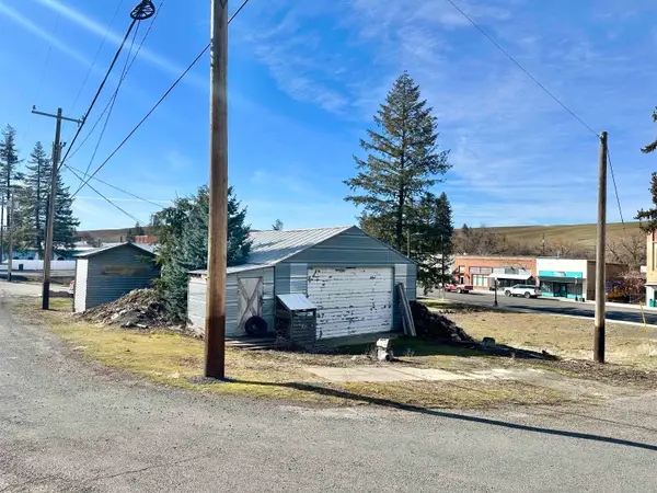 501 S Whitman St, Rosalia, WA 99170
