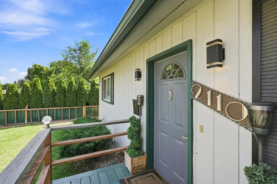 2110 E Decatur Ave, Spokane, WA 99208 - #3