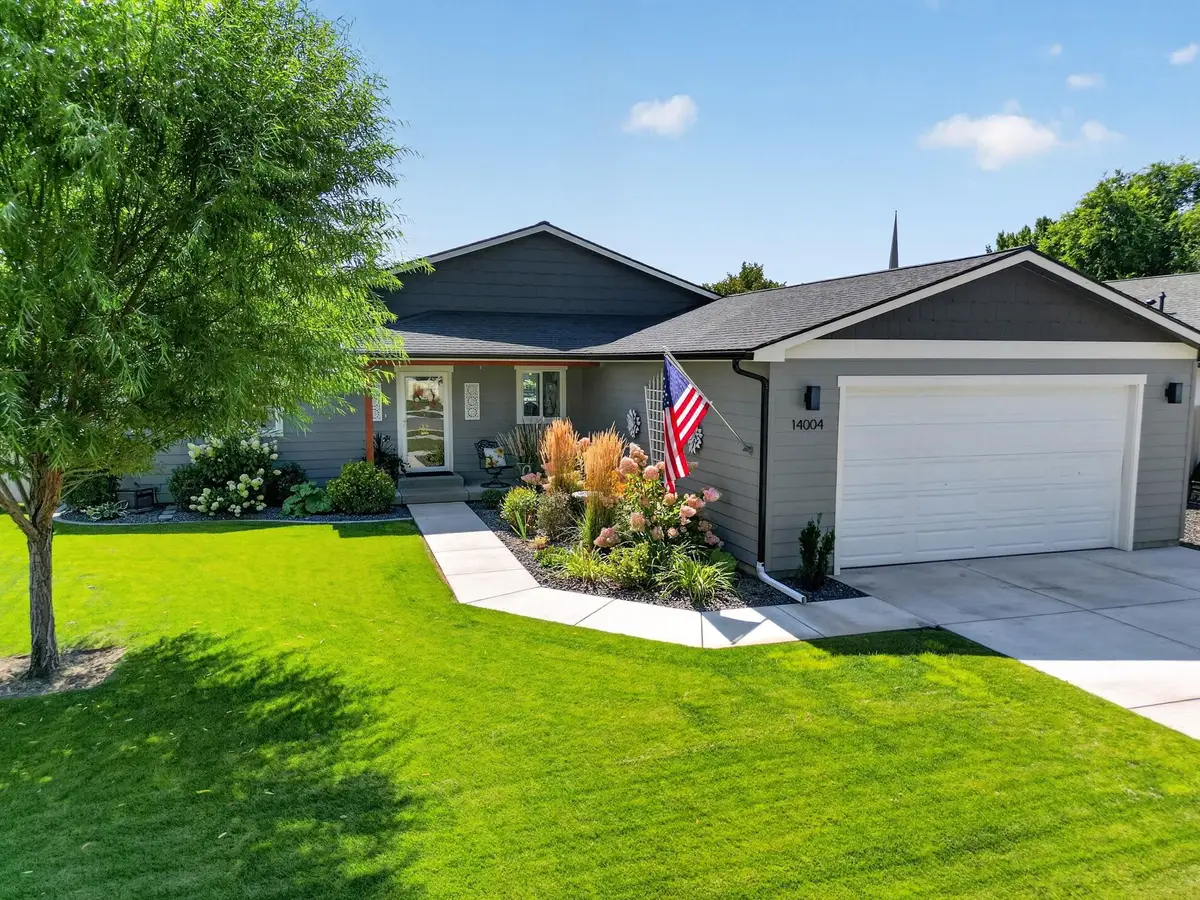 14004 E Sanson Ave, Spokane Valley, WA 99216 - #1