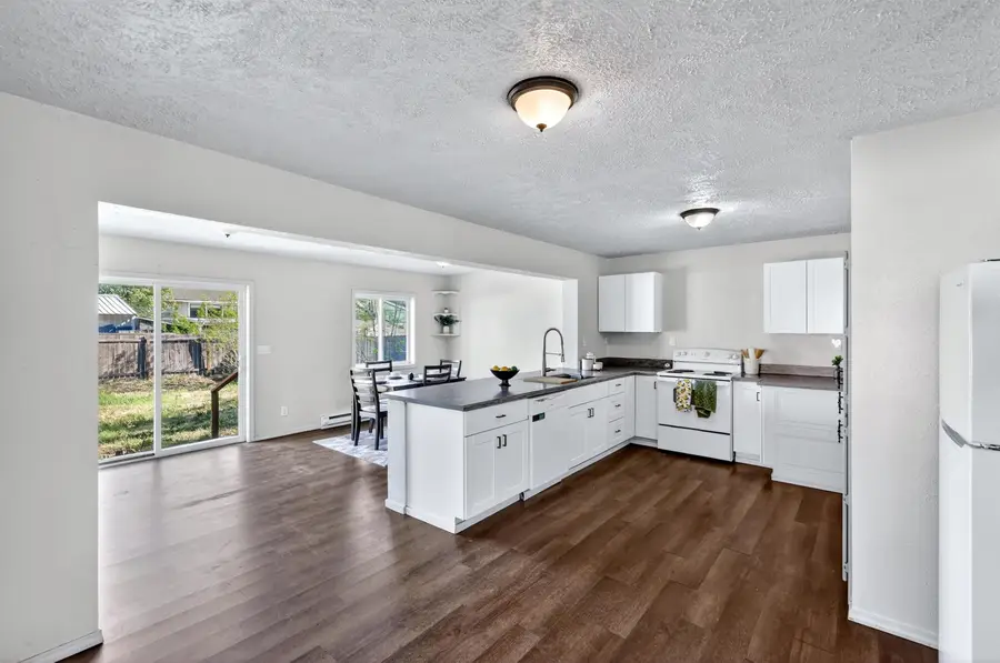1203 E Broad Ave, Spokane, WA 99207 - #3