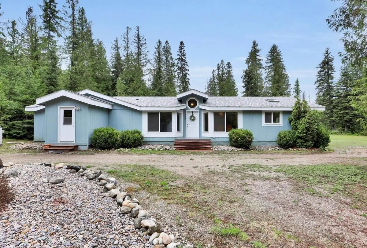 221 Harworth Rd, Newport, WA 99156 - #1