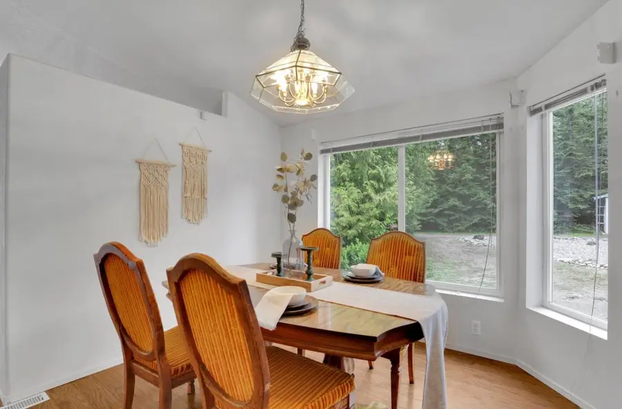 221 Harworth Rd, Newport, WA 99156 - #3