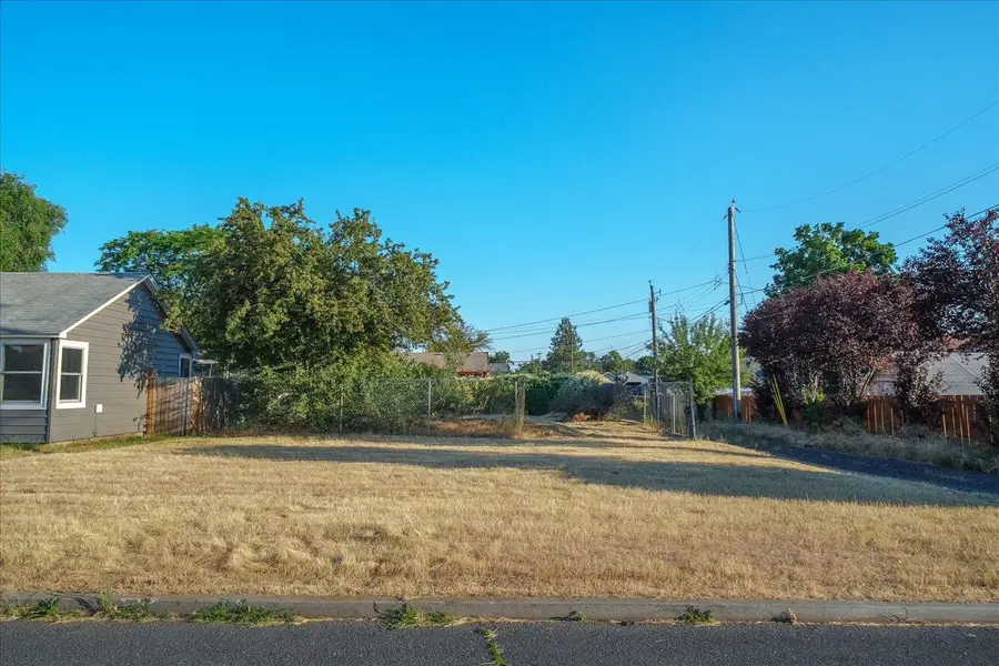 1222 E Marietta Ave, Spokane, WA 99207 - #2