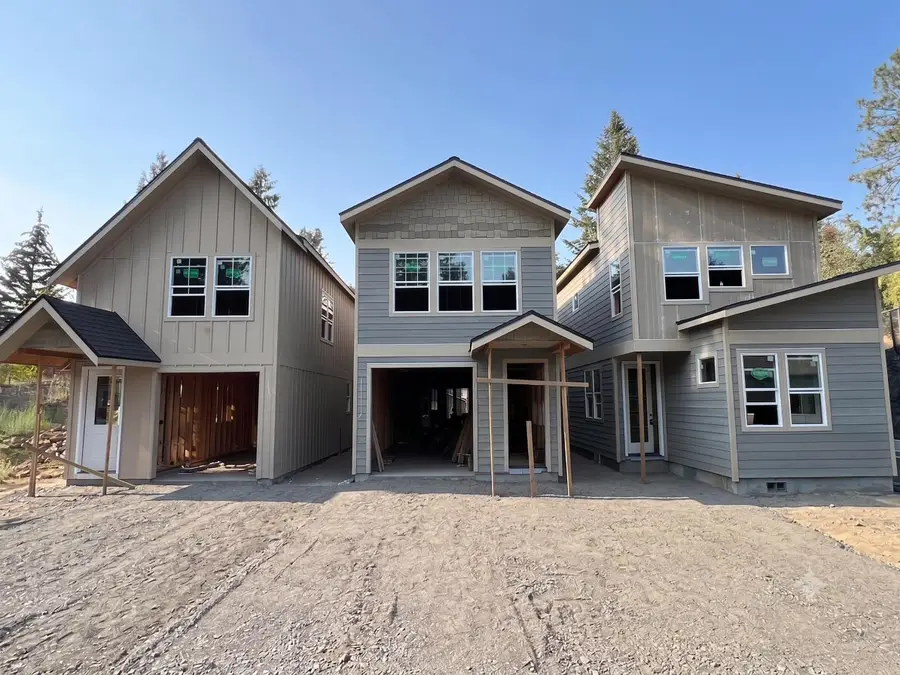 1111 E 27th Ave, Spokane, WA 99203 - #3