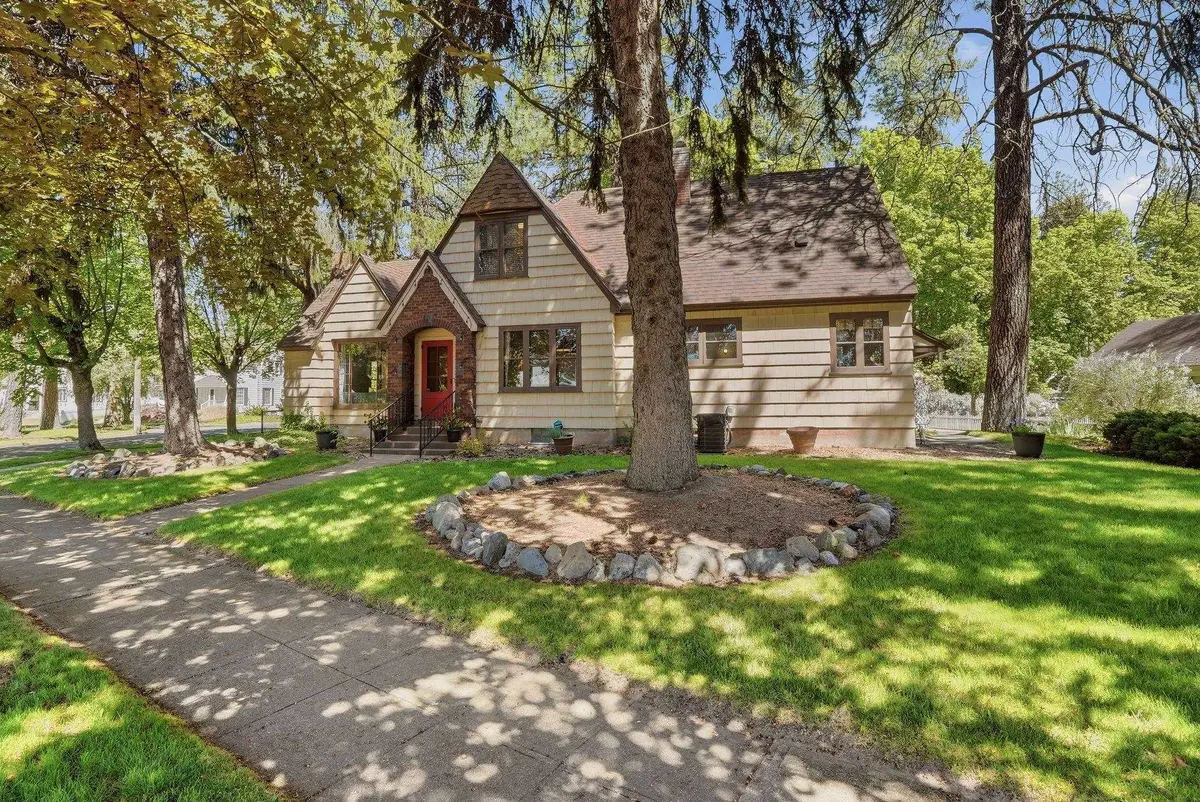 3028 W Northwest Blvd, Spokane, WA 99205 - #1