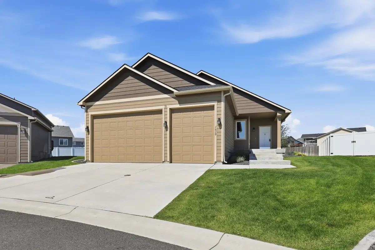 1610 W Lavender Ct, Spokane, WA 99208 - #1