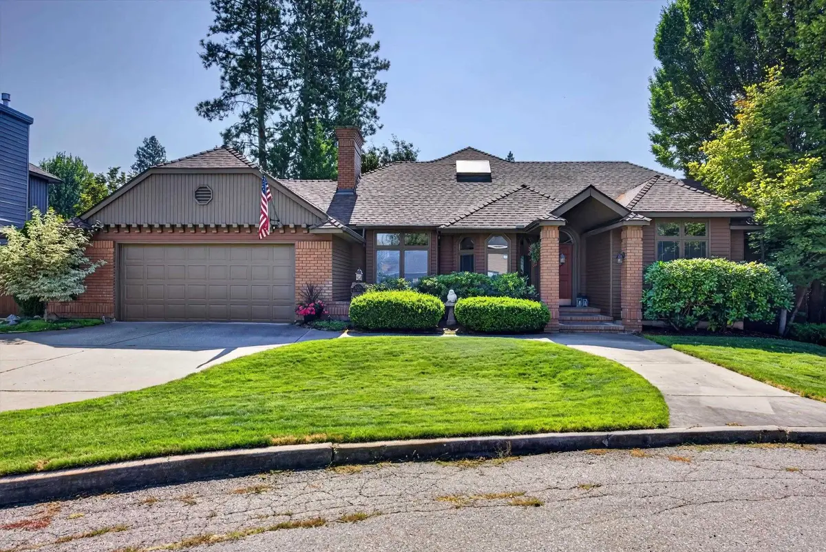 3808 E 48th Ave, Spokane, WA 99223 - #1