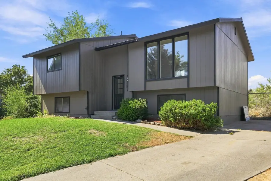 5017 N Mitchell Dr, Otis Orchards, WA 99027 - #3