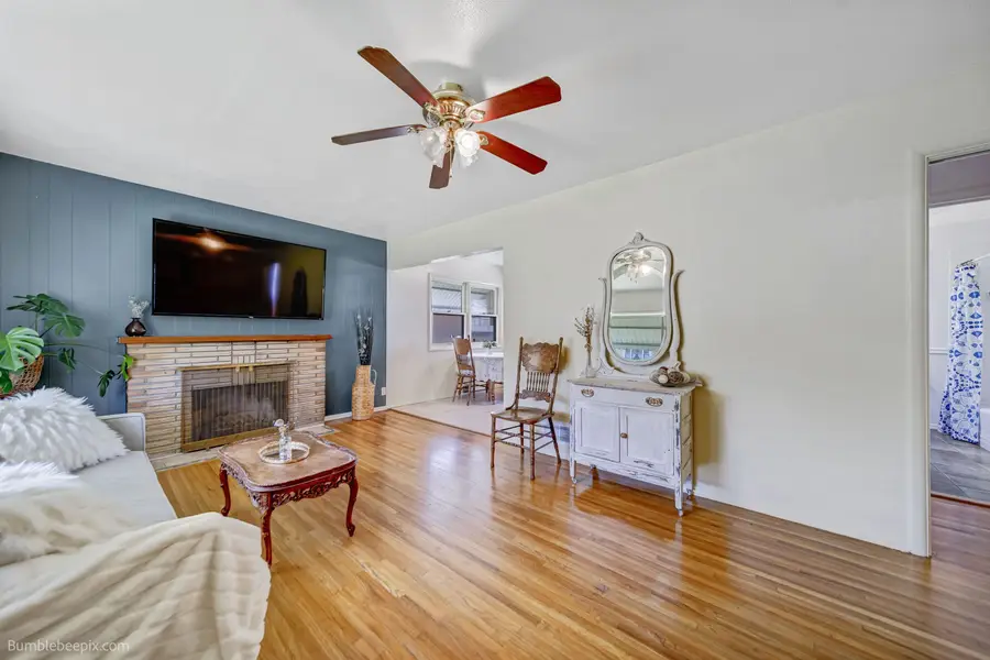 1024 W Cleveland Ave, Spokane, WA 99205 - #3