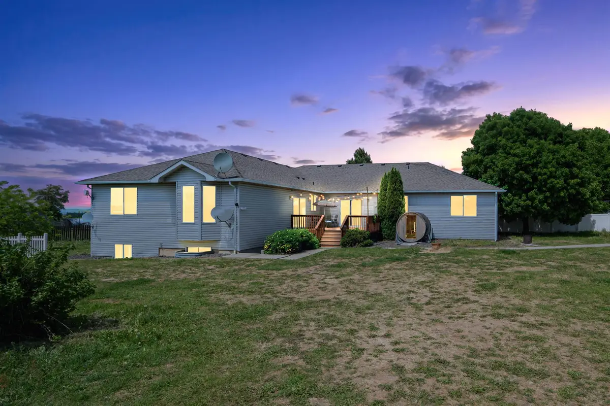 10206 E Tate Rd, Spokane, WA 99217 - #1