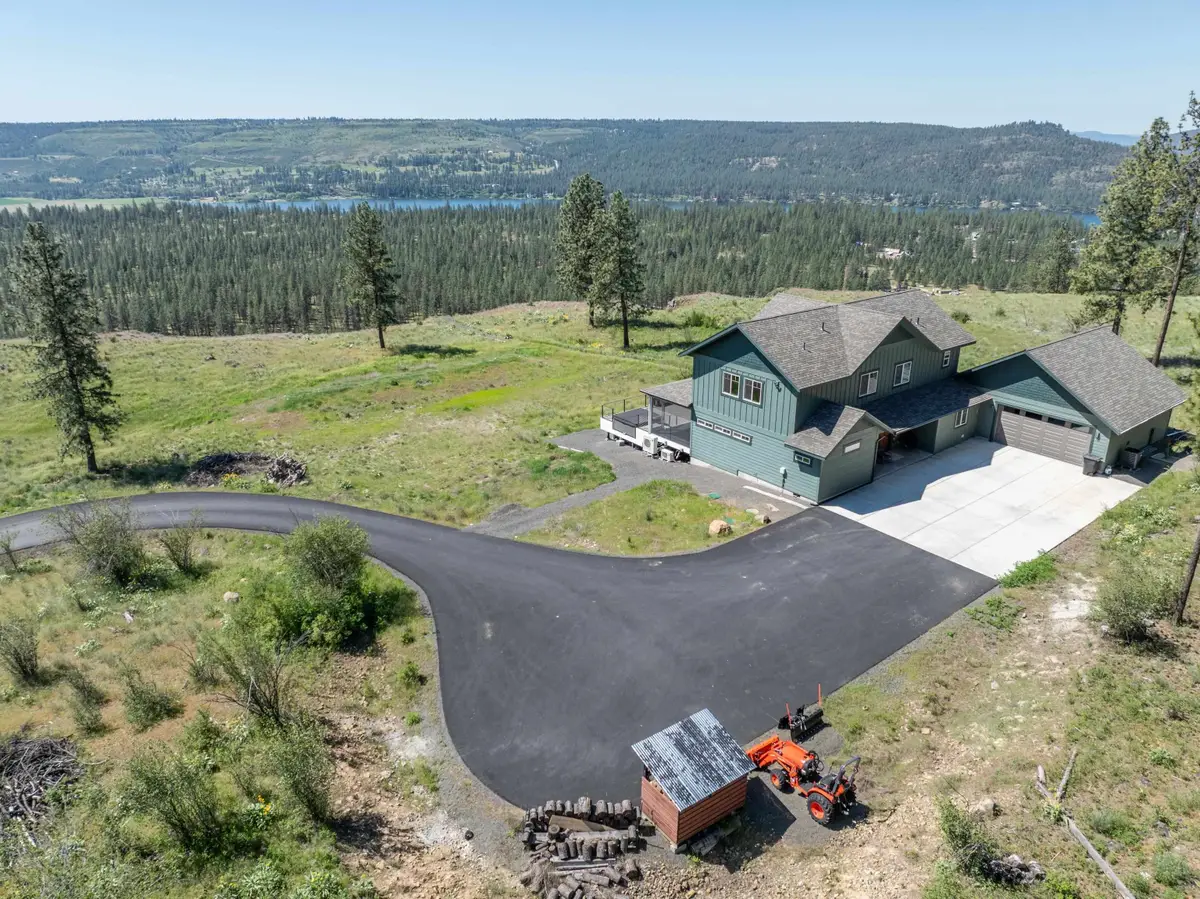 6560 Pine Ridge Way, Nine Mile Falls, WA 99026 - #1