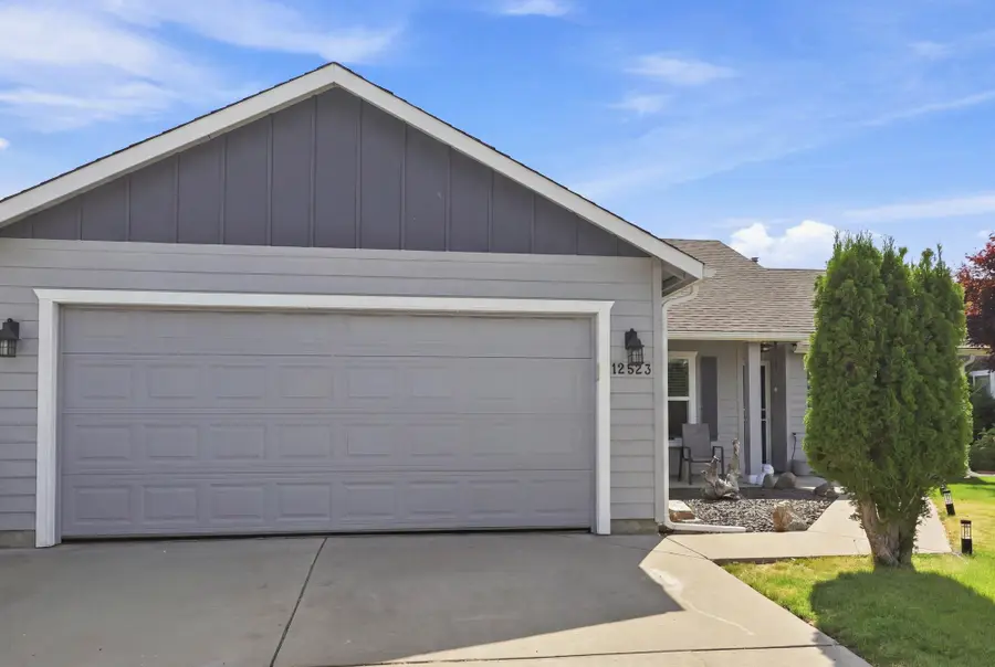 12523 W 2nd Ave, Airway Heights, WA 99001 - #2