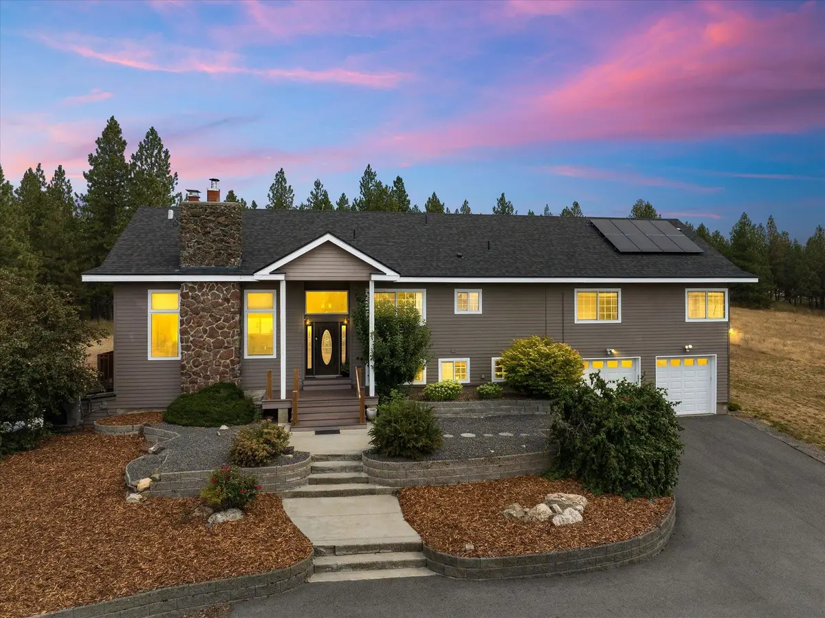 12615 S Thunder Mountain Ln, Valleyford, WA 99036 - #1