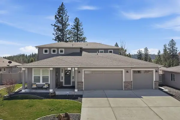 9513 W Floyd Dr, Cheney, WA 99004