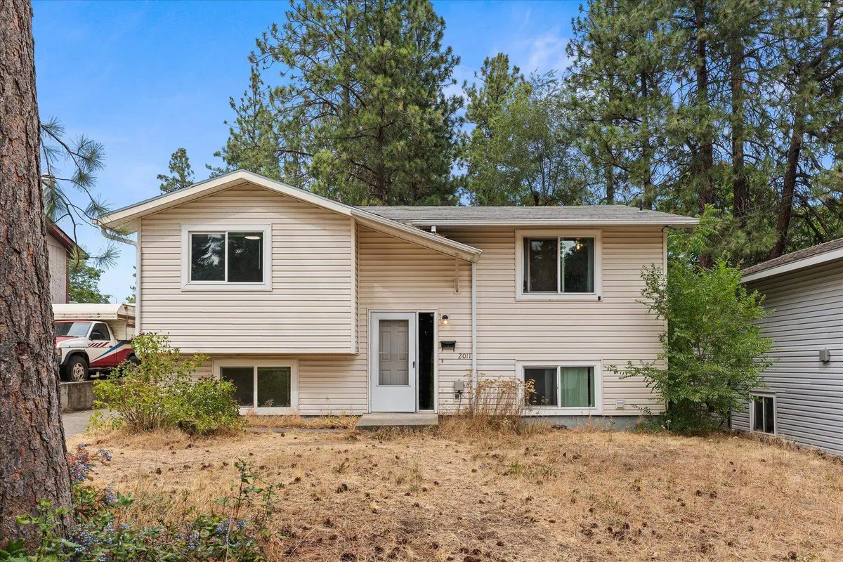 2011 E 11th Ave, Spokane, WA 99202 - #1