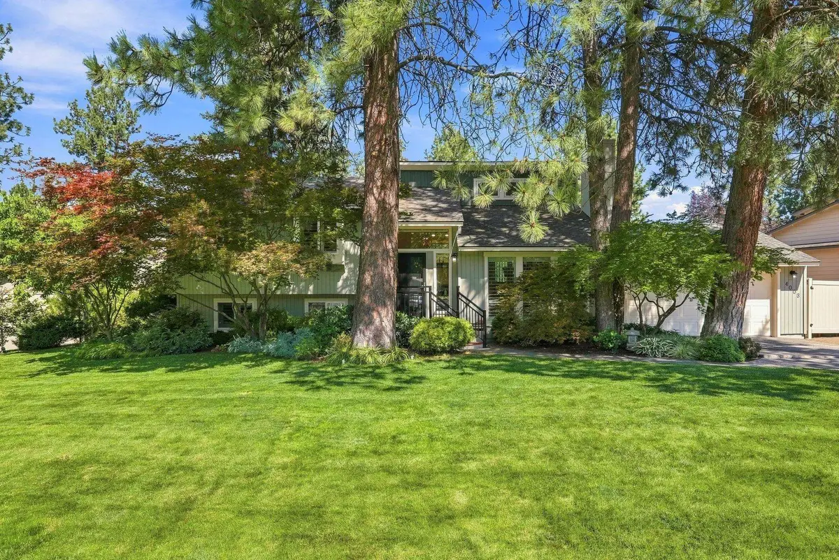 4003 E 42nd Ave, Spokane, WA 99223 - #1