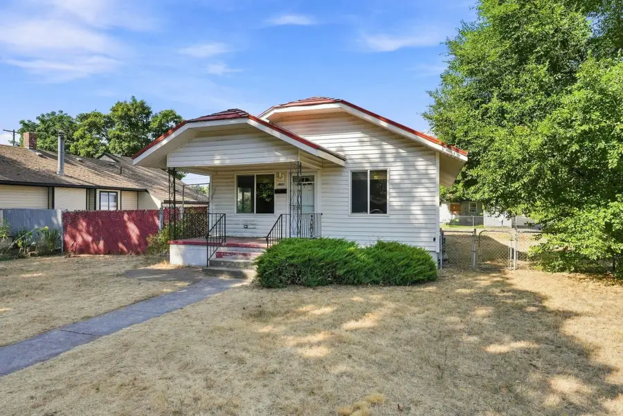 4621 N Post St, Spokane, WA 99205 - #2