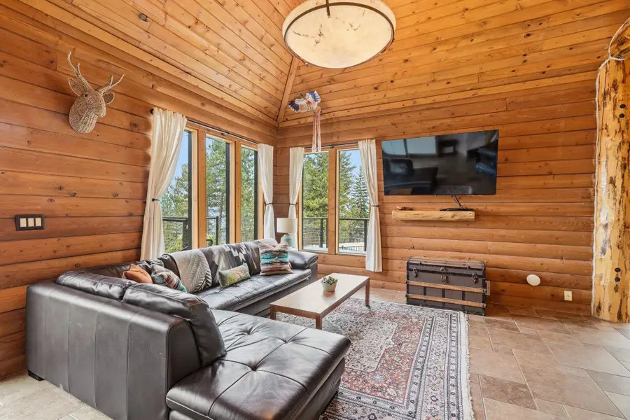 13308 W Pine Bluff Rd, Nine Mile Falls, WA 99026 - #3
