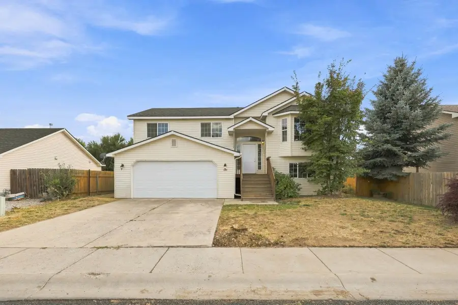 328 E Beverly Ave, Medical Lake, WA 99022 - #3