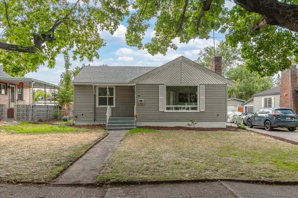 2721 W Lacrosse Ave, Spokane, WA 99205