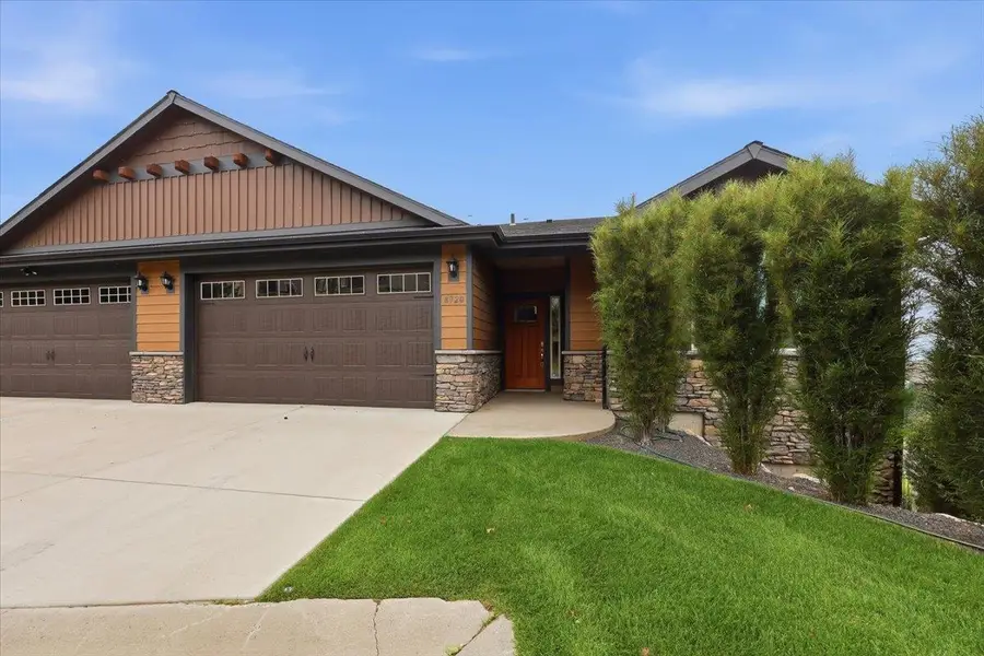 8920 E Woodside Ln, Spokane Valley, WA 99217 - #3