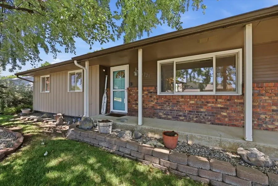 5721 S Moran Dr, Spokane, WA 99223 - #3