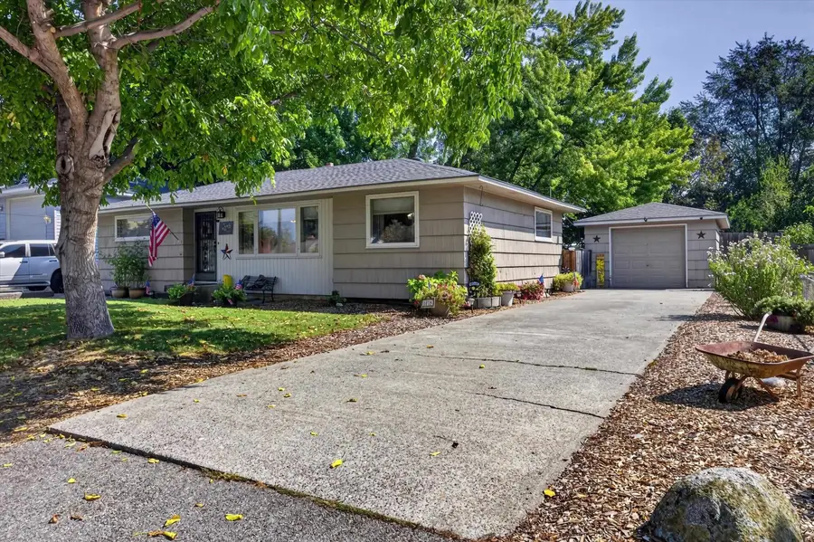 1018 N Stout Rd, Spokane, WA 99206 - #2